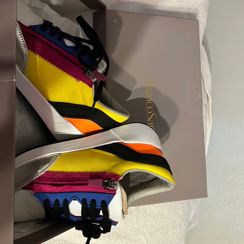Brand new! FrancSarlo shoes
